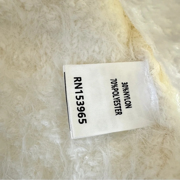 AREA STARS Ivory Fringe Knit Sweater for Women - Picture 7 of 8